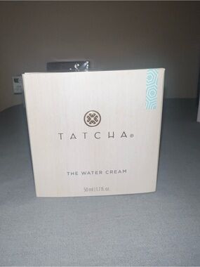 Tatcha The Water Cream - Cream Box with Teal Accent